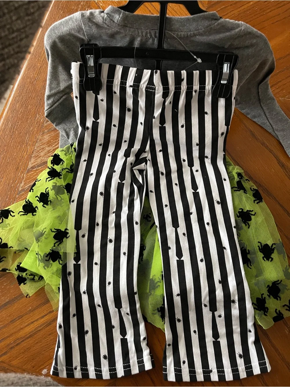 Beetlejuice Girls Halloween Spider Tutu Set - Grey Top & Lime Green Skirt